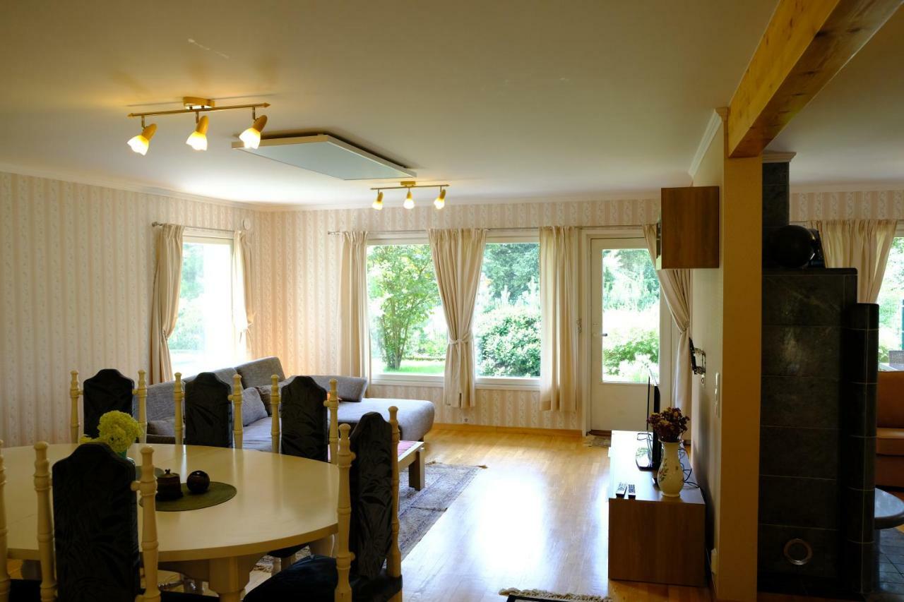 Geltondvaris Palanga Extérieur photo
